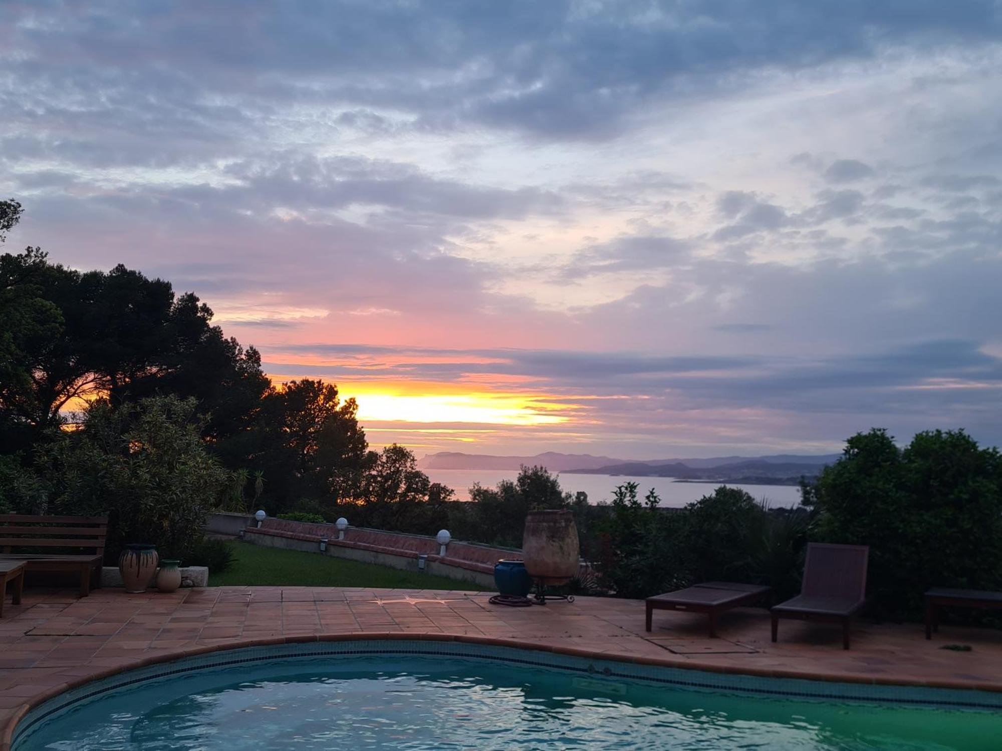 Villa M, Chambres D'Hotes, Vue Mer, Sauna, Piscine A Six-Fours シス・フール・レ・プラージュ エクステリア 写真